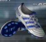 《實況足球2011》大師聯(lián)賽修改器大師聯(lián)賽修改器